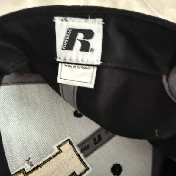 Russell‎ Iowa Hawkeye Black and Gold Adjustable Hat - Picture 7 of 7